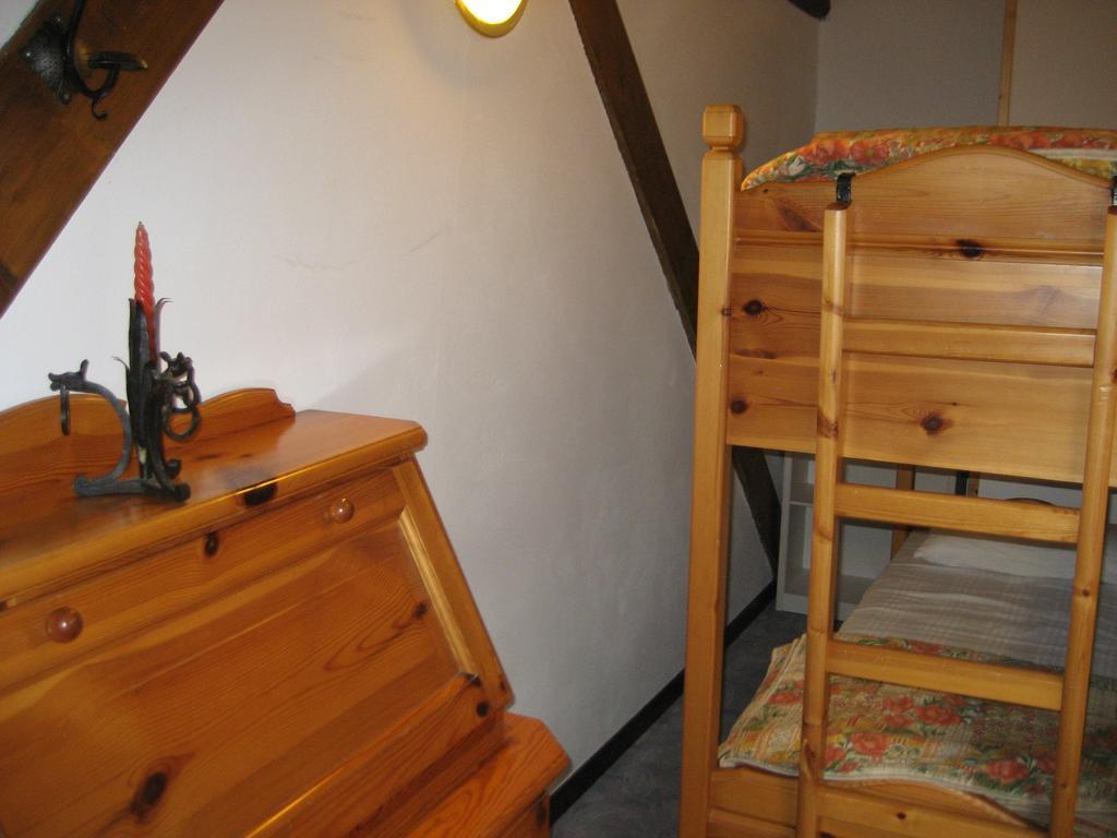 Casa Martini Appartement Mezzana  Kamer foto